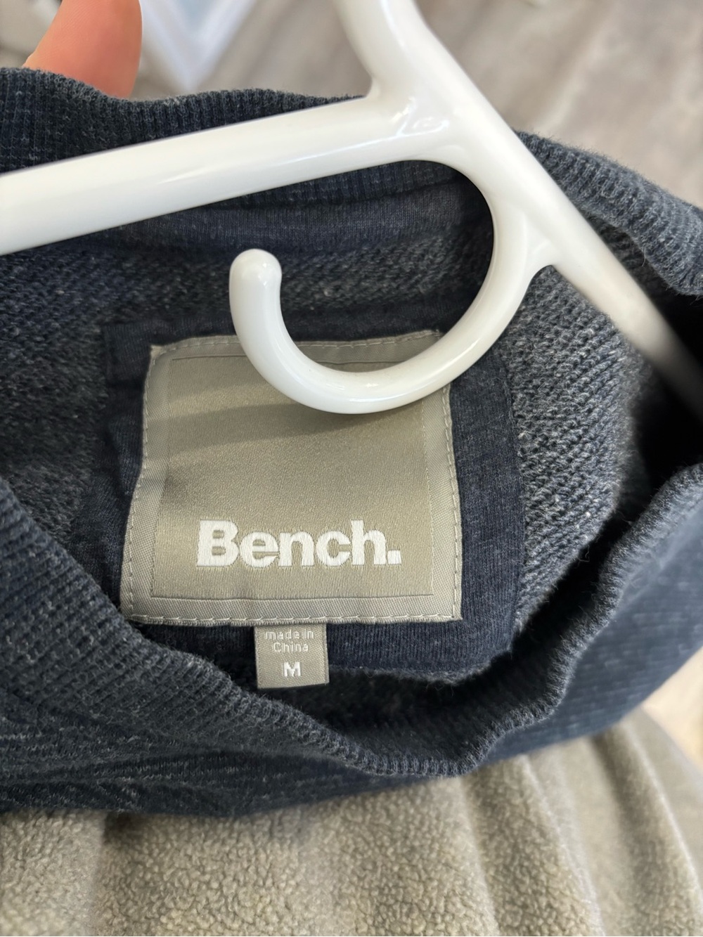 Bench Sweater - Picture 4 of 4